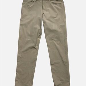 NWOT Lululemon Athletica Tan Chinos Versatile Classic